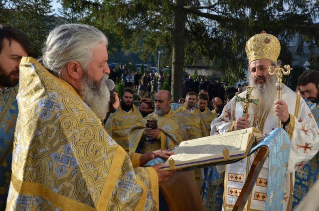 Biserica Mănăstirii Gorovei, resfințită de IPS Mitropolit Teofan