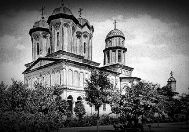 Lansare de album dedicat Mănăstirii Văcăreşti