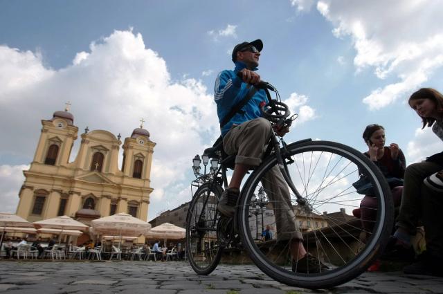 Amenzi de până la 240 lei pentru bicicliștii care circulă pe contrasens