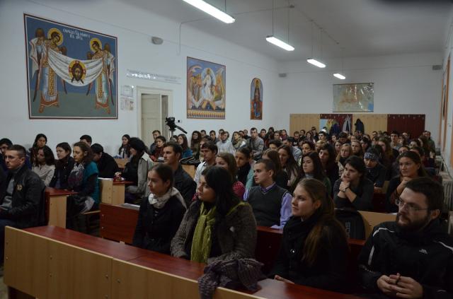 „Tinerețea este vârsta când omul trebuie și poate să aleagă”