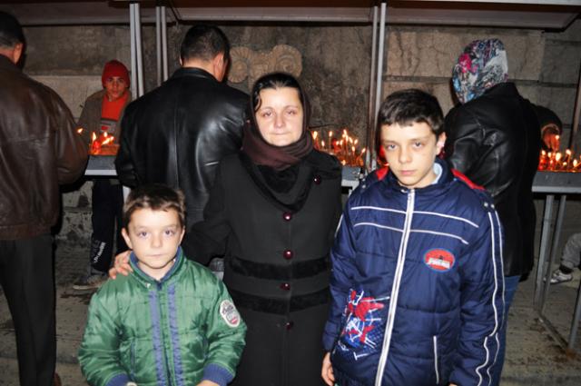 Copiii și Sfânta Parascheva