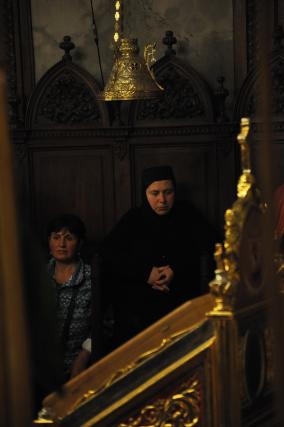 Slujba Privegherii în cinstea Sfintei Cuvioase Parascheva