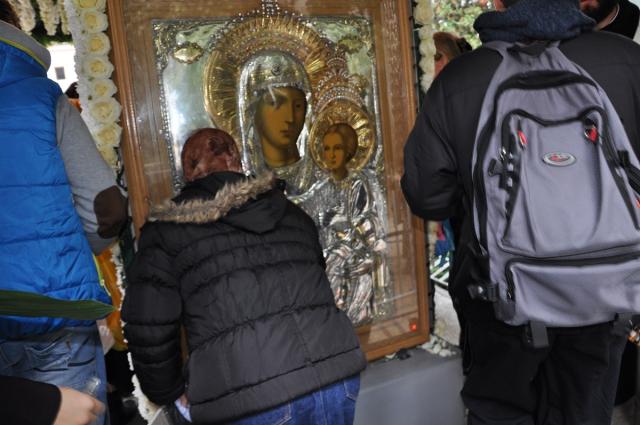 "Aş veni în fiecare zi la Sfânta Parascheva"