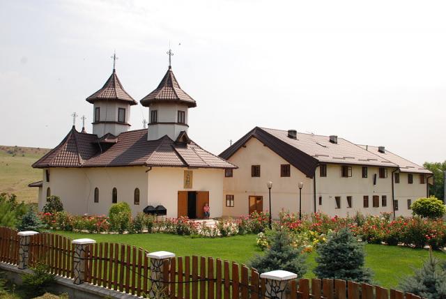 Hramul Mănăstirii Dimitrie Cantemir din judeţul Vaslui