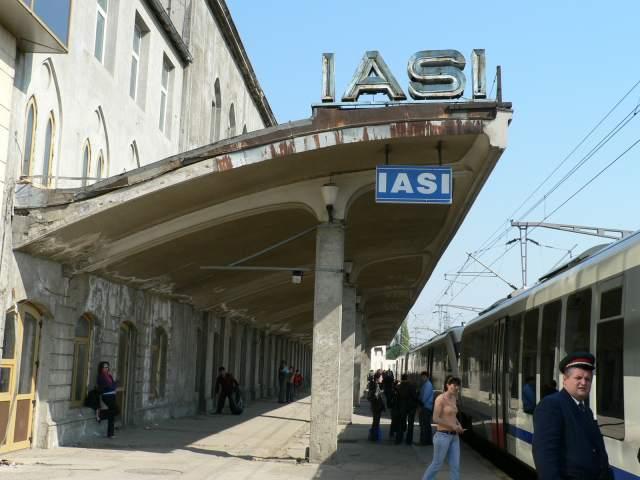 În preajma Sărbătorii Sfânta Parascheva CFR Călători suplimeantează trenurile care vin și pleacă din Iași