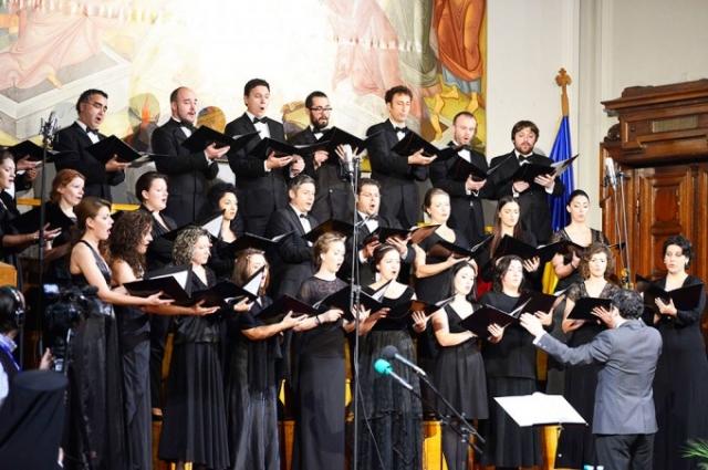 Corala Accoustic a câştigat Concursul „Lăudaţi pe Domnul!”