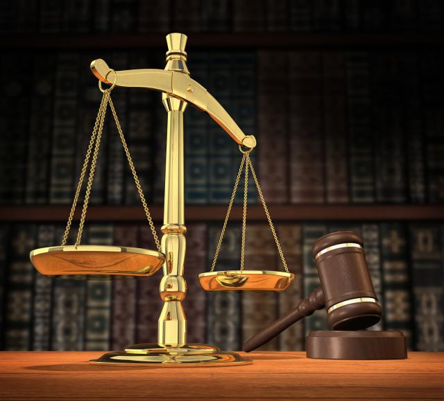 Lecții în domeniul juridic de la procurori și judecători, pentru elevi