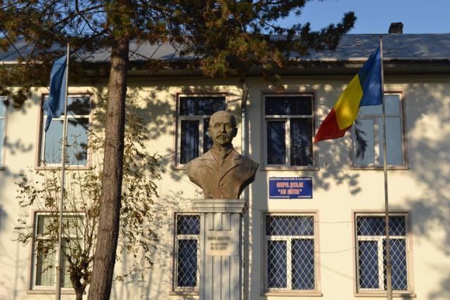 Parteneriat între Mănăstirea Putna și Liceul din Vicovu de Sus
