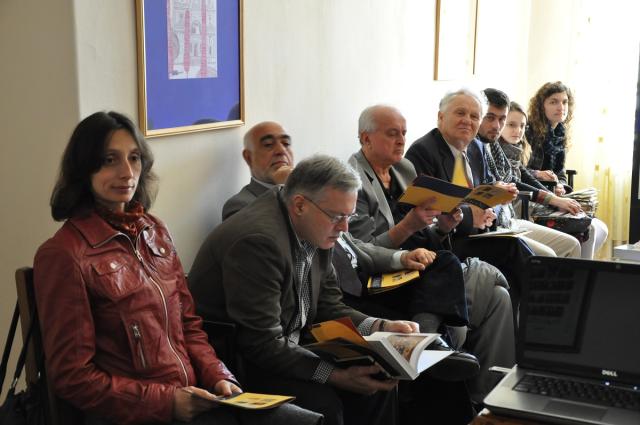 „Literatura religioasă. Posibilităţi de traducere“, la Mănăstirea Golia