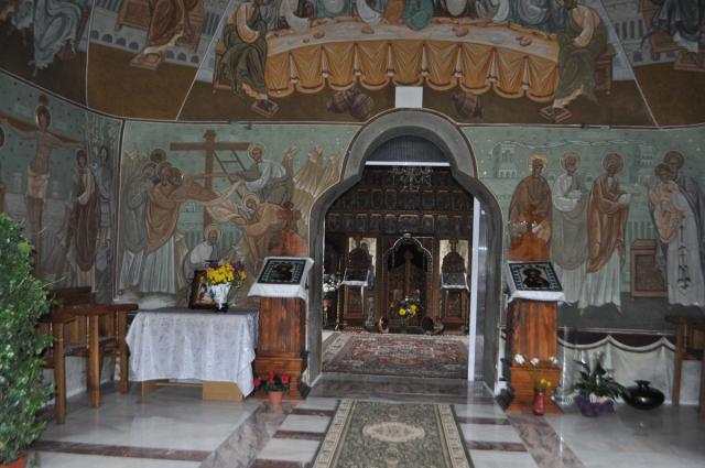Hram la Mănăstirea Nechit din judeţul Neamţ