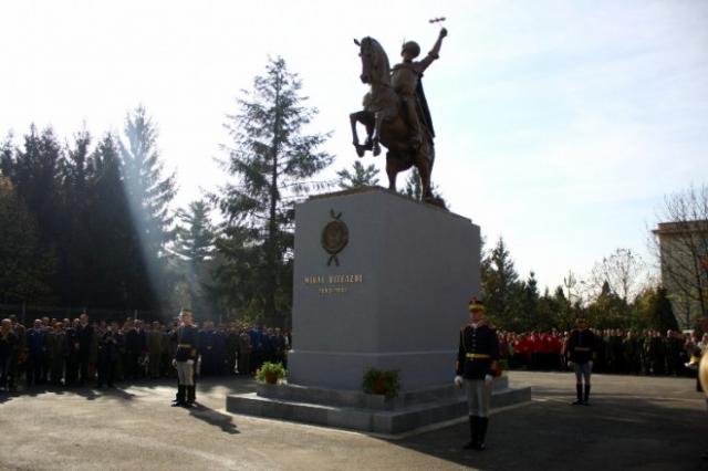 Prima statuie ecvestră a lui Mihai Viteazul, realizată de artiștii Armatei
