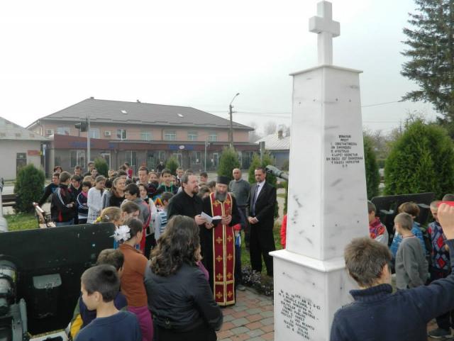 „Ziua Armatei Române”, sărbătorită la Girov