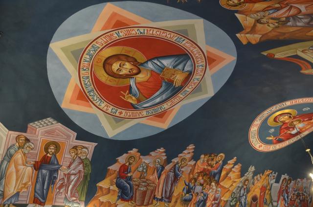 Sfântă Liturghie arhierească și sfințire de casă-praznicar, la parohia Ruseni 1