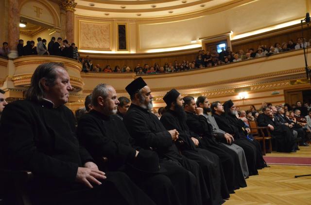 Concert impresionant susținut de Corul „Blagozvonnitsa” la Iași