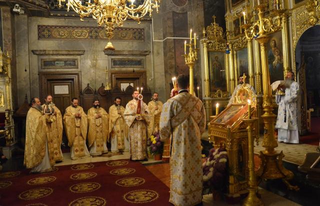 Slujire arhierească și hirotonie de preot la Catedrala mitropolitană din Iași