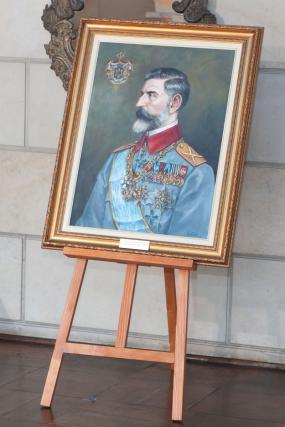 Regele Mihai I al României a primit delegația Universității Naționale de Apărare "Carol I"