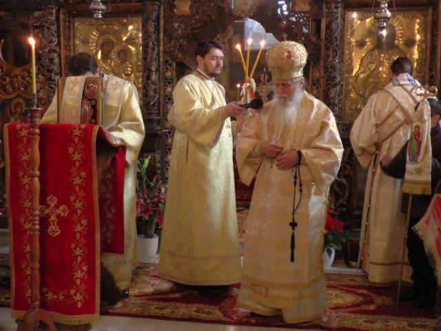 Prima zi de Crăciun la Catedrala arhiepiscopală din Suceava