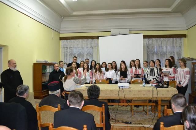 Tinerii atoreni, la colindat în Protopopiatul Piatra Neamţ