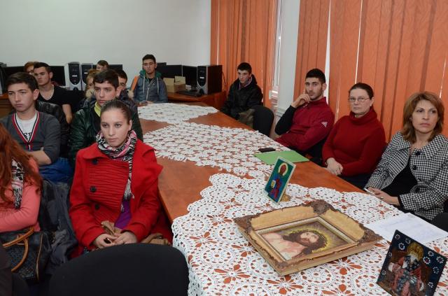 Slujbă de binecuvântare la Colegiul Tehnic de Transporturi și Construcții  din Iași