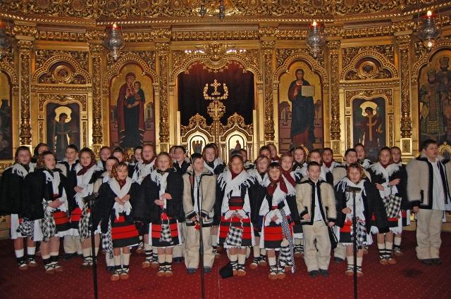 Colindători la Catedrala mitropolitană din Timişoara