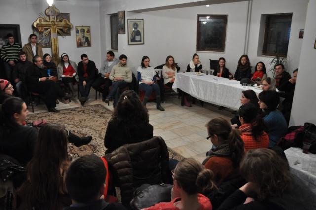 „Aspiraţiile tinerilor prin prisma gândirii creştine“