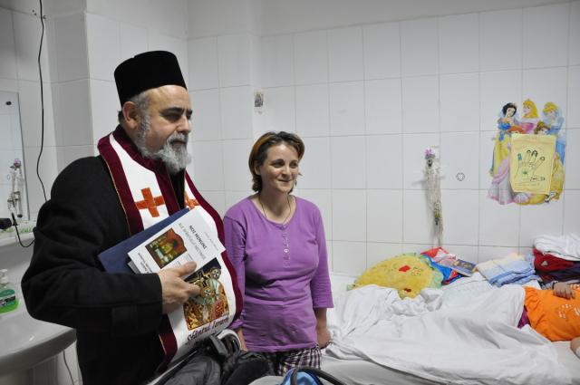 Bucurie pentru copiii Spitalului "Sfânta Maria" din Iaşi