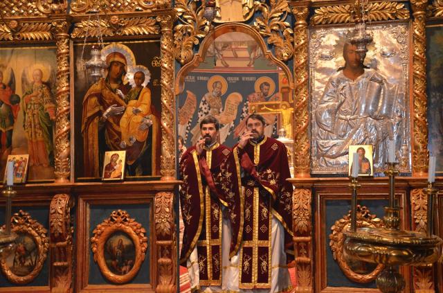 Două hramuri, la Biserica „Sfântul Sava cel Sfinţit“ din Iași