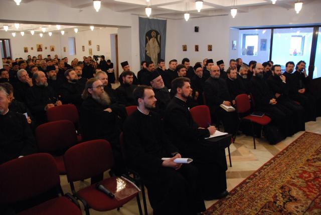 Întâlnirea lunară a preoţilor Protopopiatului Iaşi 1
