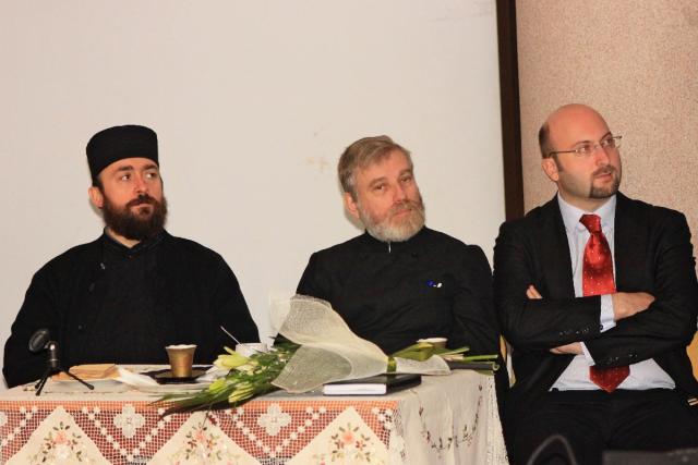 Întâlnire dedicată Sfântului Ierarh Dosoftei, la Seminarul Teologic din Iaşi