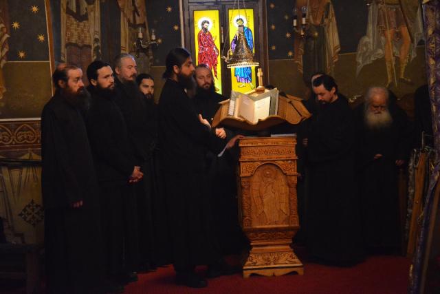 Slujba Parastasului pentru Părintele Justin Pârvu, la 6 luni de la trecerea sa la Domnul