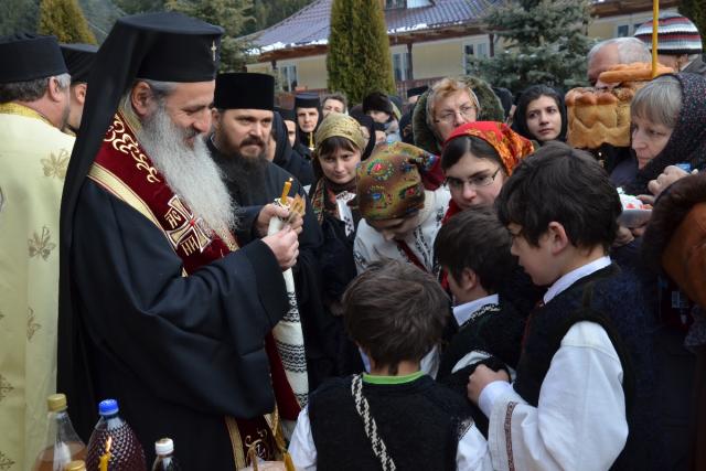 Slujba Parastasului pentru Părintele Justin Pârvu, la 6 luni de la trecerea sa la Domnul