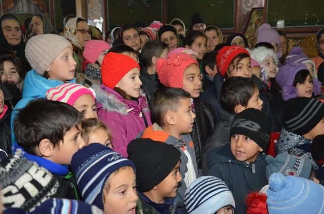 Acţiune misionar-caritativă desfăşurată în parohia Slobozia