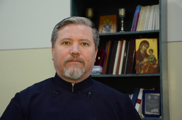 Pr. prof. univ. dr. Viorel Sava: „Teologia ortodoxă trebuie să conducă spre Liturghie”