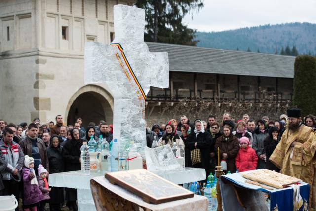 Boboteaza la Mănăstirea Putna