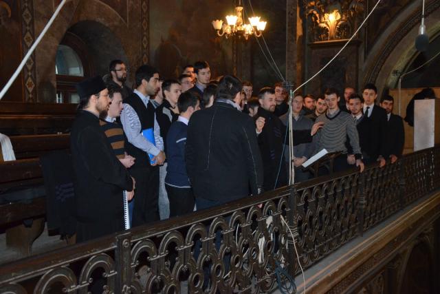 Liturghie oficiată de doi arhierei, la hramul Facultății de Teologie din Iași