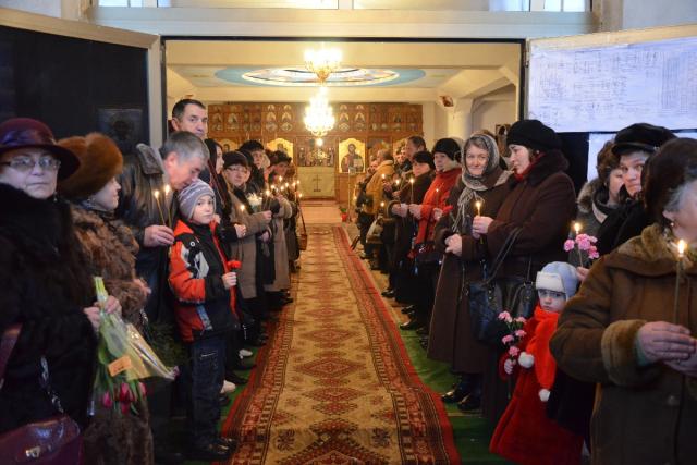 „Cel care nedreptăţeşte pe alţii e un om mic în ochii lui Dumnezeu“