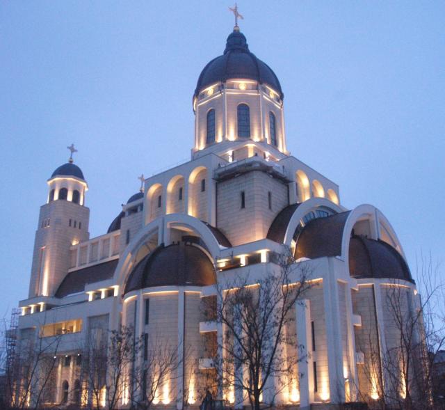 Doi ierarhi au slujit la Catedrala "Înălţarea Domnului" din Bacău