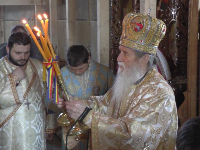Slujbă arhierească în parohia Forăşti, Protopopiatul Fălticeni