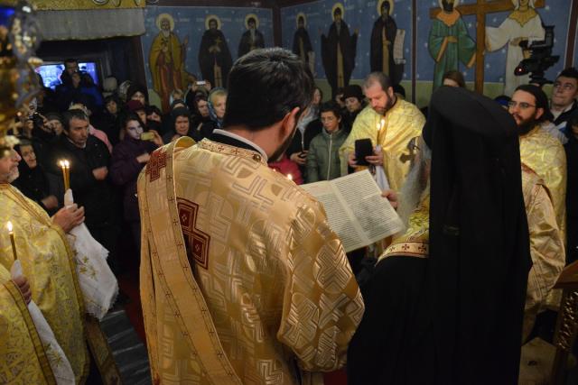 Sfinţire de clopotniţă la Rediu Mitropoliei
