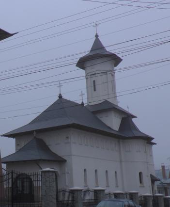Liturghie arhierească în parohia "Izvorul Tămăduirii" - Burdujeni