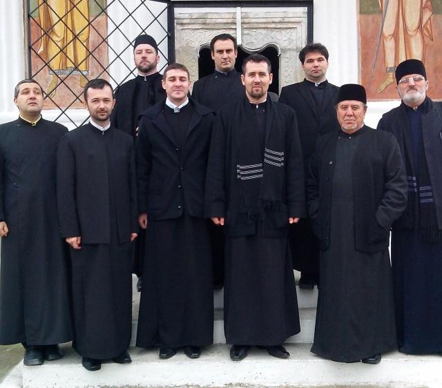 Cercul pastoral-misionar Ocnele Mari s-a întrunit la Parohia Trăistari