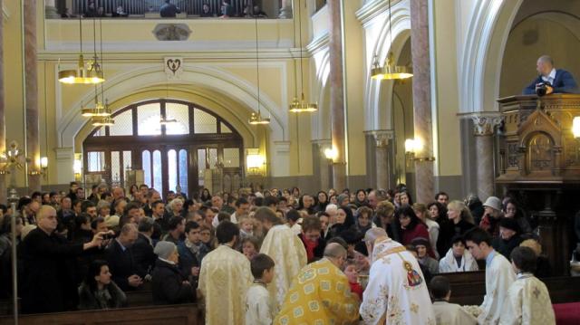 Românii ortodocşi din Viena au un al treilea lăcaş sfânt de închinare (GALERIE FOTO)