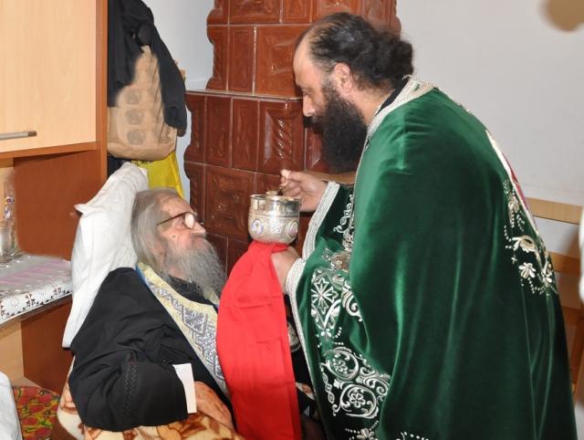 Părintele Zenovie Ghidescu a plecat la Domnul