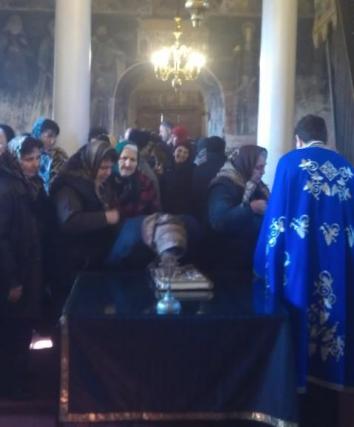 Liturghia Sfântului Grigorie şi Sfântul Maslu săvârşite ieri în Biserica Parohiei Drugănescu din Episcopia Giurgiului