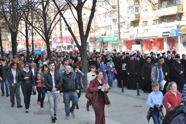Marşul pentru Viaţă, organizat în aproximativ 40 de oraşe din România (GALERIE FOTO)