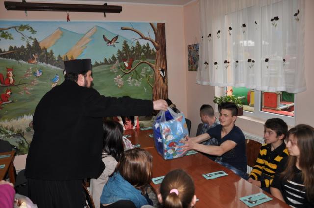 Proiect filantropic la Centrul "Visătorii" din Fundu Moldovei