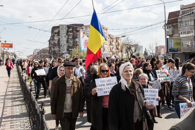 Marşul pentru Viaţă, organizat în aproximativ 40 de oraşe din România (GALERIE FOTO)