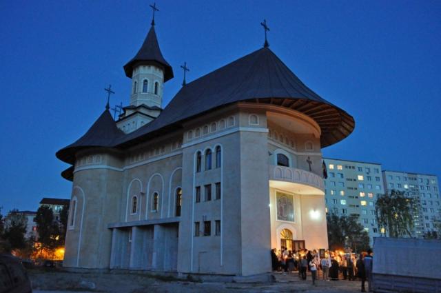 Sărbătoare în cartierul ieşean Alexandru cel Bun