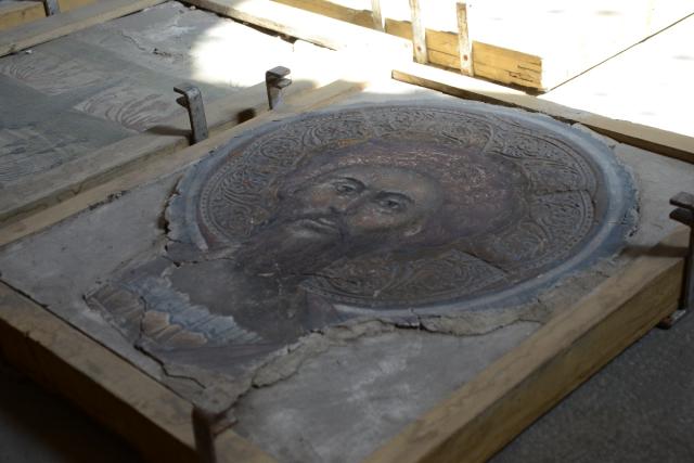 S-a deschis expoziţia pascală de la Mănăstirea „Sfinţii Trei Ierarhi“ (GALERIE FOTO)