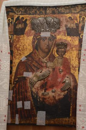 S-a deschis expoziţia pascală de la Mănăstirea „Sfinţii Trei Ierarhi“ (GALERIE FOTO)